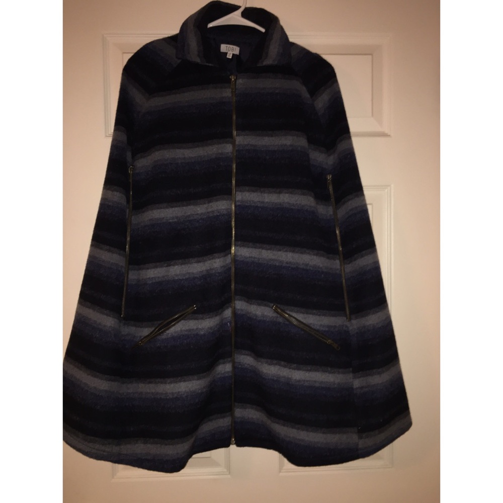 TOBI Cape Jacket - Picture 5 of 6